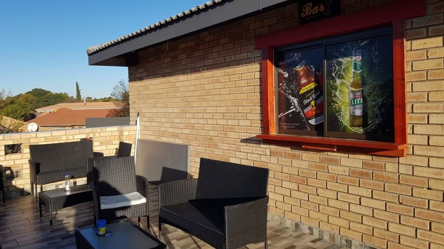 Commercial Property for Sale in Wilkoppies North West